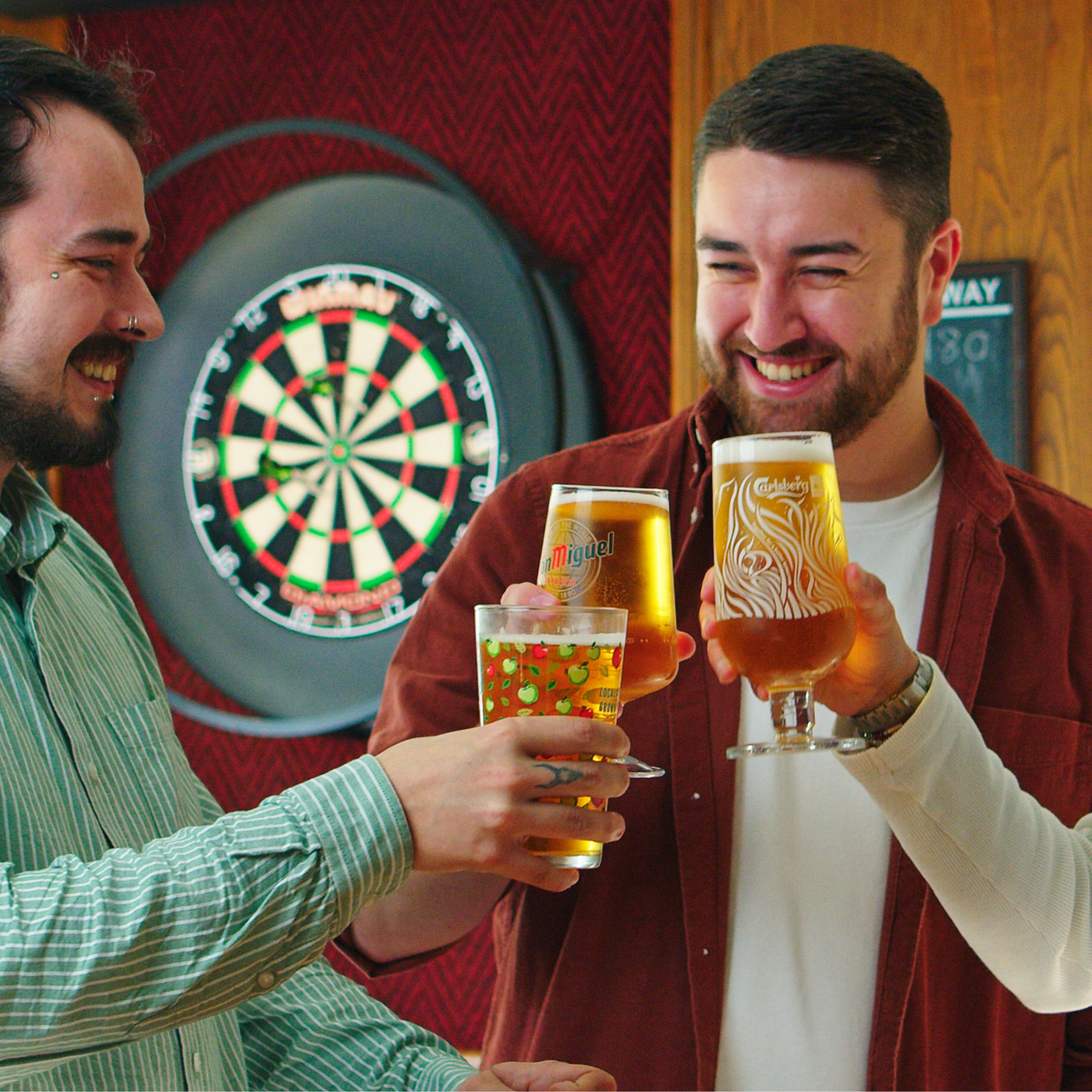 Raise a glass This Father's Day at The Blackweir Tavern in Cardiff!